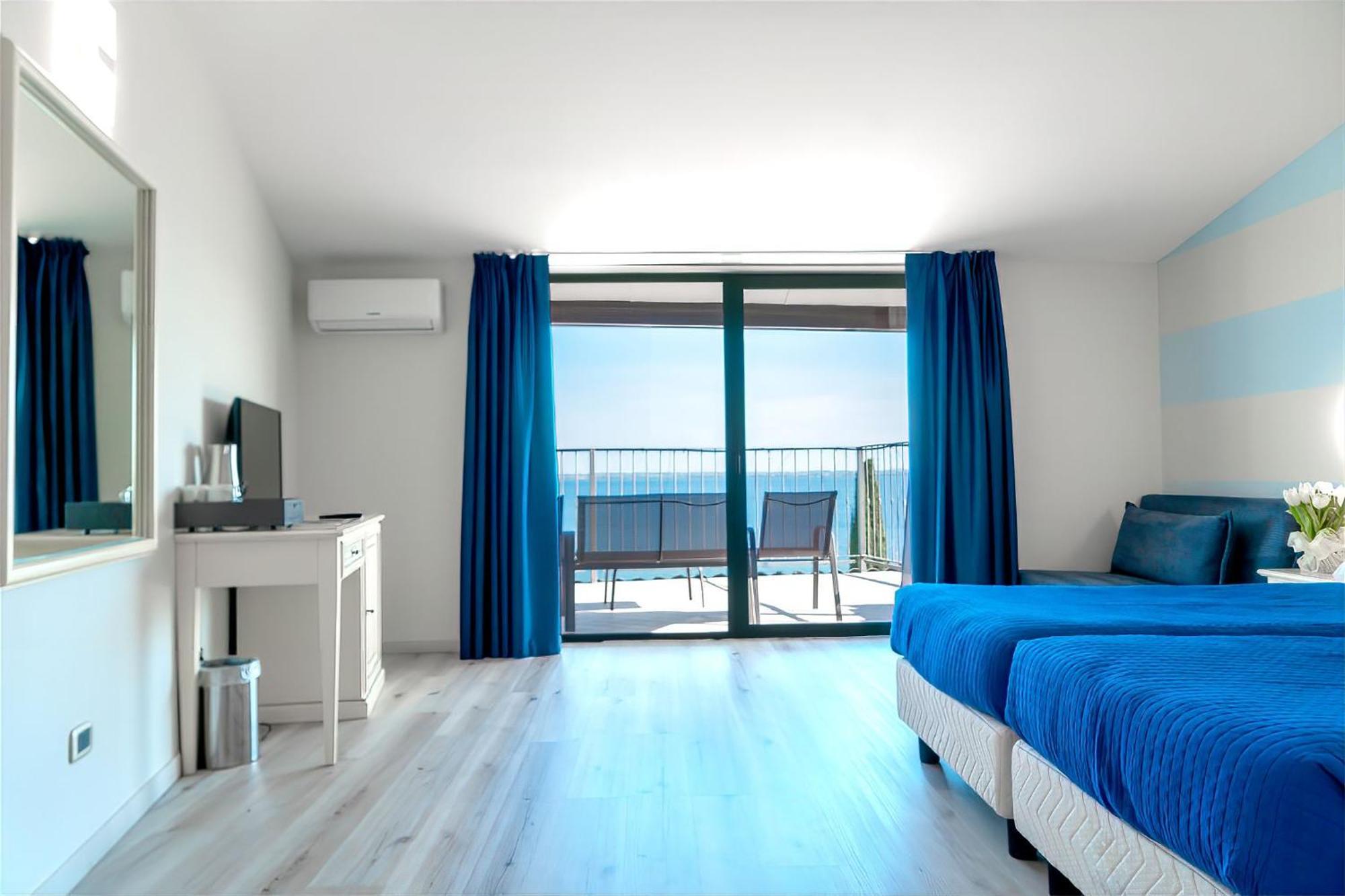 Ahg Riva Del Sole Hotel - Adults Only Moniga del Garda ภายนอก รูปภาพ